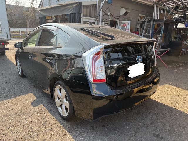 トヨタ　30プリウス　フルエアロ　取付　ZVW30【岡山県岡山市　東区・中区・北区・赤磐市・瀬戸内市で持込でのタイヤ交換・ドライブレコーダー・ナビ等のパーツ取付・カスタムの事ならエヌアンドエスオートへお任せ】下さい！】