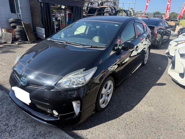 トヨタ　30プリウス　フルエアロ　取付　ZVW30【岡山県岡山市　東区・中区・北区・赤磐市・瀬戸内市で持込でのタイヤ交換・ドライブレコーダー・ナビ等のパーツ取付・カスタムの事ならエヌアンドエスオートへお任せ】下さい！】