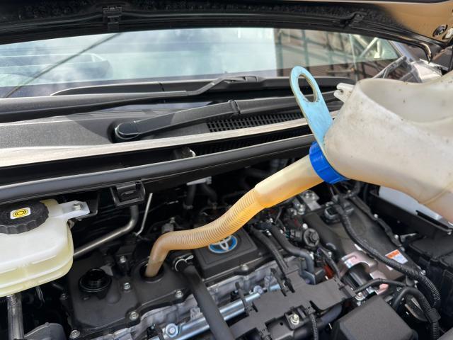 トヨタ　ヴォクシー　ハイブリッド車用(オイル交換)　ZWR90W【岡山県岡山市　東区・中区・北区・赤磐市・瀬戸内市で持込でのタイヤ交換・ドライブレコーダー・ナビ等のパーツ取付・カスタムの事ならエヌアンドエスオートへお任せ】下さい！】