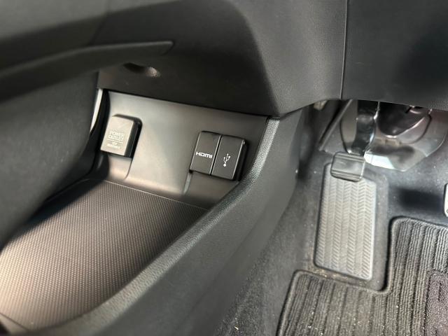 ホンダ　シャトル　ビルトインUSB＆HDMI　取付　GP7【岡山県岡山市　東区・中区・北区・赤磐市・瀬戸内市で持込でのタイヤ交換・ドライブレコーダー・ナビ等のパーツ取付・カスタムの事ならエヌアンドエスオートへお任せ】下さい！】