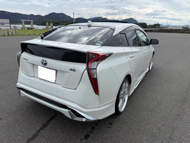 トヨタ　50プリウス　モデリスタエアロ取付　WORK19inホイール交換【岡山県岡山市　東区・中区・北区・赤磐市・瀬戸内市で持込でのタイヤ交換・ドライブレコーダー・ナビ等のパーツ取付・カスタムの事ならエヌアンドエスオートへお任せ下さい】