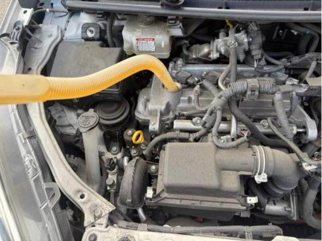 トヨタ　アクア　オイル、エレメント、エアコンフィルター　交換【岡山県岡山市　東区・中区・北区・赤磐市・瀬戸内市で持込でのタイヤ交換・ドライブレコーダー・ナビ等のパーツ取付・カスタムの事ならエヌアンドエスオートへお任せ】下さい！】