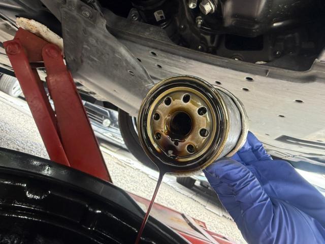 トヨタ　50プリウス　納車前点検　ZVW51【岡山県岡山市　東区・中区・北区・赤磐市・瀬戸内市で持込でのタイヤ交換・ドライブレコーダー・ナビ等のパーツ取付・カスタムの事ならエヌアンドエスオートへお任せ】下さい！】