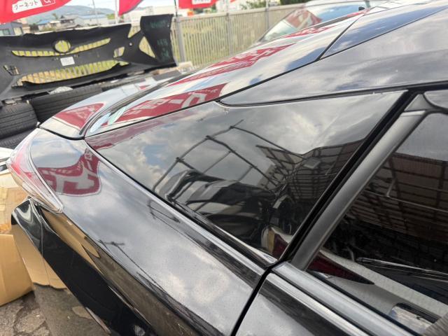 トヨタ　50プリウス　Cピラーカバー交換　ZVW51【岡山県岡山市　東区・中区・北区・赤磐市・瀬戸内市で持込でのタイヤ交換・ドライブレコーダー・ナビ等のパーツ取付・カスタムの事ならエヌアンドエスオートへお任せ】下さい！】