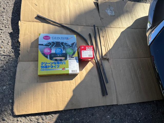 トヨタ　50プリウス　納車前点検　ZVW51【岡山県岡山市　東区・中区・北区・赤磐市・瀬戸内市で持込でのタイヤ交換・ドライブレコーダー・ナビ等のパーツ取付・カスタムの事ならエヌアンドエスオートへお任せ】下さい！】