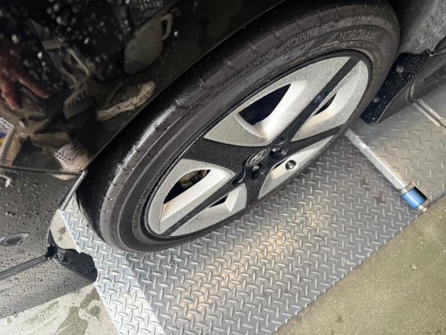 トヨタ　50プリウス 　タイヤ　4本 交換　ZVW51【岡山県岡山市　東区・中区・北区・赤磐市・瀬戸内市で持込でのタイヤ交換・ドライブレコーダー・ナビ等のパーツ取付・カスタムの事ならエヌアンドエスオートへお任せ】下さい！】