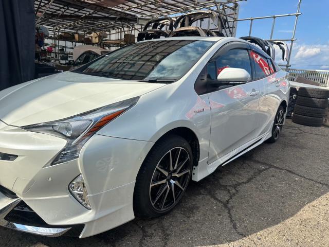 トヨタ　50プリウス 　モデリスタエアロ交換　ホイール交換　ZVW55【岡山県岡山市　東区・中区・北区・赤磐市・瀬戸内市で持込でのタイヤ交換・ドライブレコーダー・ナビ等のパーツ取付・カスタムの事ならエヌアンドエスオートへお任せ】下さい！】