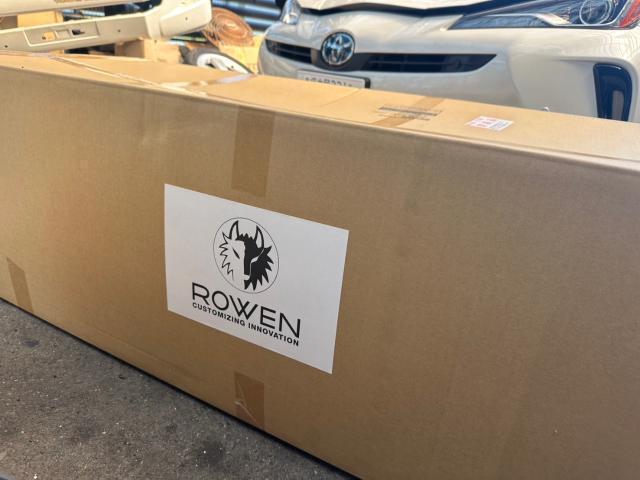 トヨタ　50プリウス 　外装品 各所取付　ZVW51【岡山県岡山市　東区・中区・北区・赤磐市・瀬戸内市で持込でのタイヤ交換・ドライブレコーダー・ナビ等のパーツ取付・カスタムの事ならエヌアンドエスオートへお任せ】下さい！】