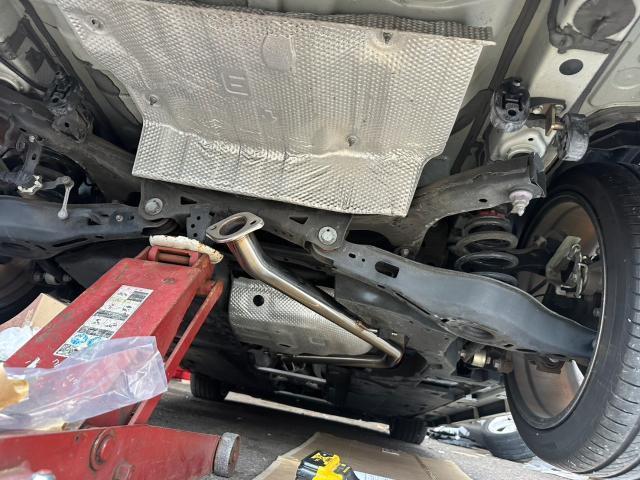 トヨタ　50プリウス 　外装品 各所取付　ZVW51【岡山県岡山市　東区・中区・北区・赤磐市・瀬戸内市で持込でのタイヤ交換・ドライブレコーダー・ナビ等のパーツ取付・カスタムの事ならエヌアンドエスオートへお任せ】下さい！】