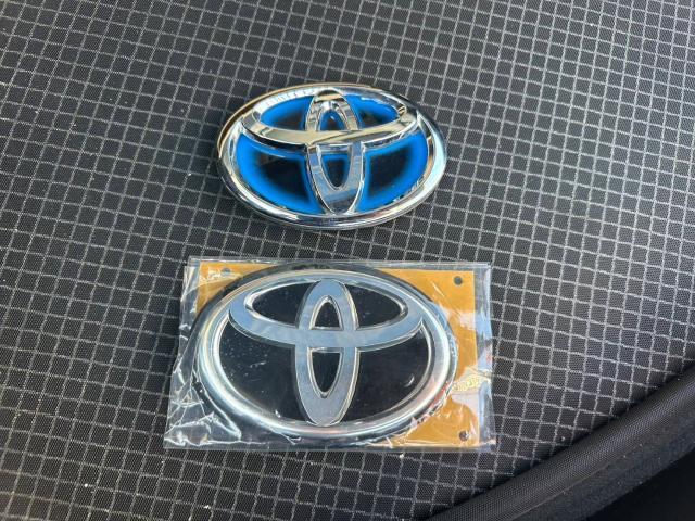 トヨタ　プリウス　外装品・エアロパーツ取付　ZVW51【岡山県岡山市　東区・中区・北区・赤磐市・瀬戸内市で持込でのタイヤ交換・ドライブレコーダー・ナビ等のパーツ取付・カスタムの事ならエヌアンドエスオートへお任せ】下さい！】