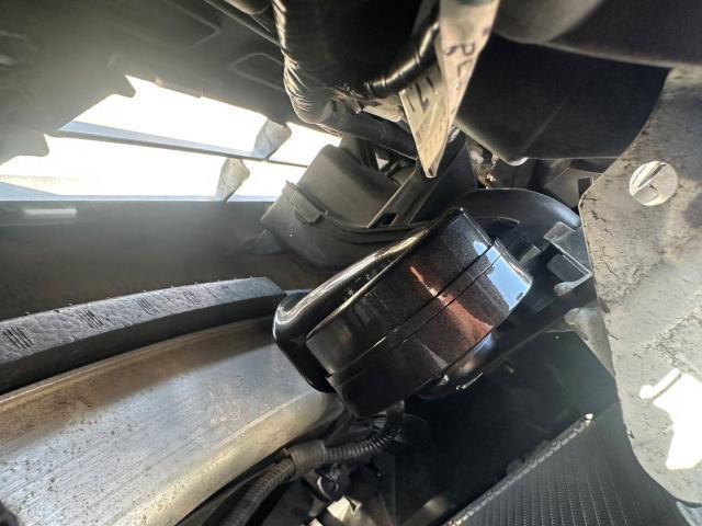 トヨタ　プリウス　外装品・エアロパーツ取付　ZVW51【岡山県岡山市　東区・中区・北区・赤磐市・瀬戸内市で持込でのタイヤ交換・ドライブレコーダー・ナビ等のパーツ取付・カスタムの事ならエヌアンドエスオートへお任せ】下さい！】