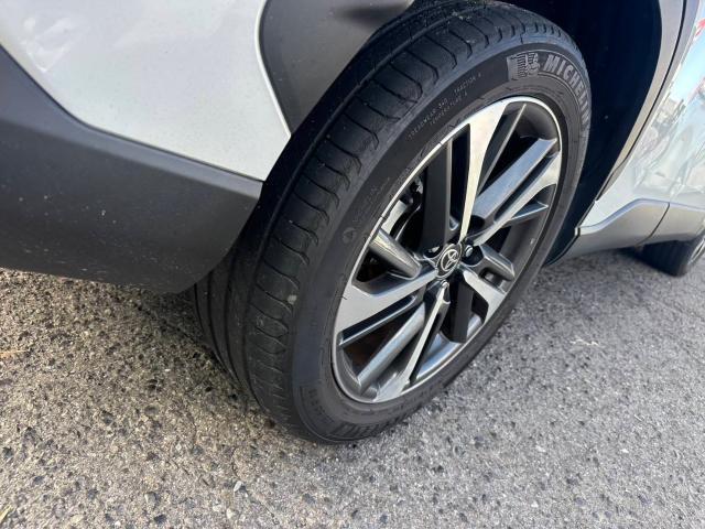 トヨタ　カローラクロス　タイヤ4本　交換　ZVG11【岡山県岡山市　東区・中区・北区・赤磐市・瀬戸内市で持込でのタイヤ交換・ドライブレコーダー・ナビ等のパーツ取付・カスタムの事ならエヌアンドエスオートへお任せ】下さい！】