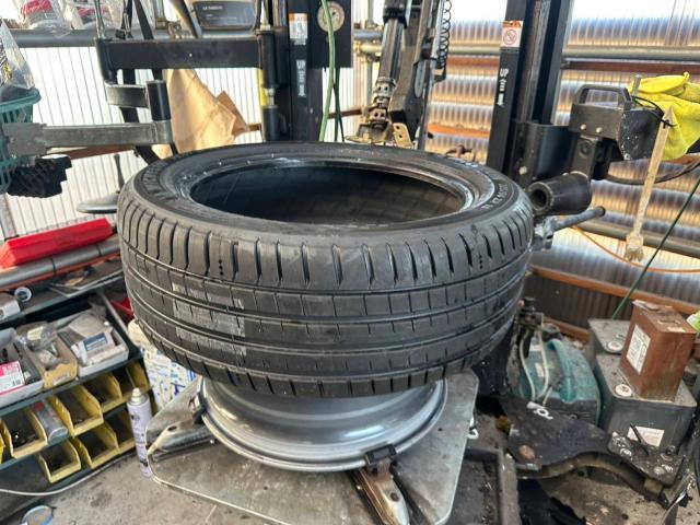 トヨタ　カローラクロス　タイヤ4本　交換　ZVG11【岡山県岡山市　東区・中区・北区・赤磐市・瀬戸内市で持込でのタイヤ交換・ドライブレコーダー・ナビ等のパーツ取付・カスタムの事ならエヌアンドエスオートへお任せ】下さい！】