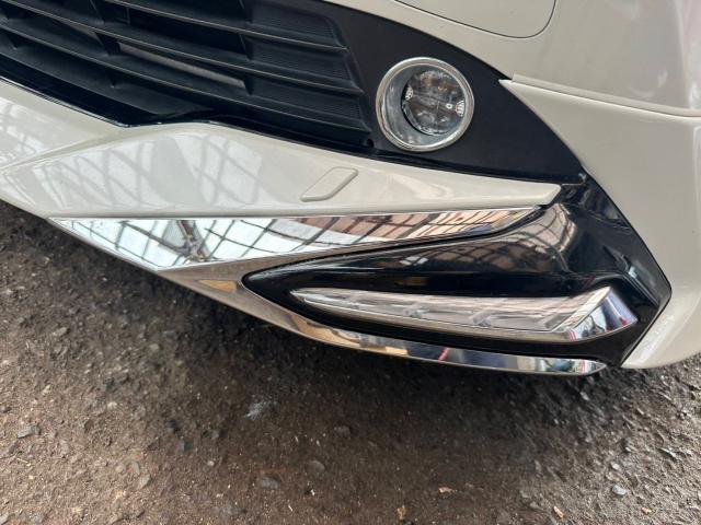 トヨタ　50プリウス　外装品パーツ取付　取外し　ZVW51【岡山県岡山市　東区・中区・北区・赤磐市・瀬戸内市で持込でのタイヤ交換・ドライブレコーダー・ナビ等のパーツ取付・カスタムの事ならエヌアンドエスオートへお任せ】下さい！】