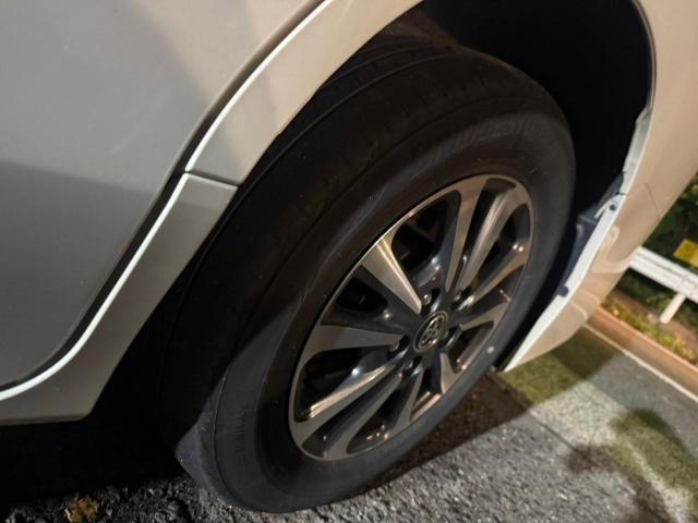 トヨタ　エクスファイア　4本 タイヤ交換　ZWR80G【岡山県岡山市　東区・中区・北区・赤磐市・瀬戸内市で持込でのタイヤ交換・ドライブレコーダー・ナビ等のパーツ取付・カスタムの事ならエヌアンドエスオートへお任せ】下さい！】