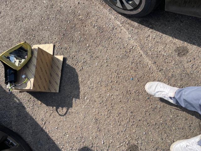 レクサス　ＵＸ　右ミラー　交換　MZAH10【岡山県岡山市　東区・中区・北区・赤磐市・瀬戸内市で持込でのタイヤ交換・ドライブレコーダー・ナビ等のパーツ取付・カスタムの事ならエヌアンドエスオートへお任せ】下さい！】