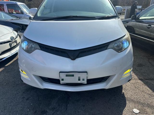 トヨタ　エスティマ　LEDバルブ交換　ACR50W【岡山県岡山市　東区・中区・北区・赤磐市・瀬戸内市で持込でのタイヤ交換・ドライブレコーダー・ナビ等のパーツ取付・カスタムの事ならエヌアンドエスオートへお任せ】下さい！】