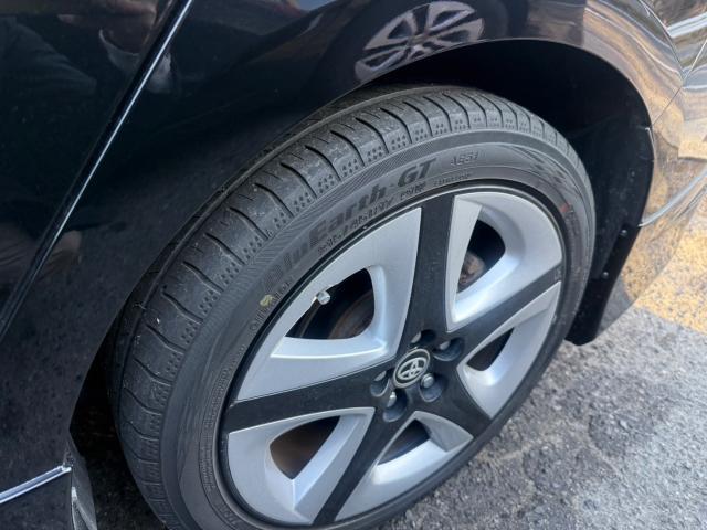 トヨタ　50プリウス　納車前点検　新品タイヤ4本交換　ZVW50【岡山県岡山市　東区・中区・北区・赤磐市・瀬戸内市で持込でのタイヤ交換・ドライブレコーダー・ナビ等のパーツ取付・カスタムの事ならエヌアンドエスオートへお任せ】下さい！】