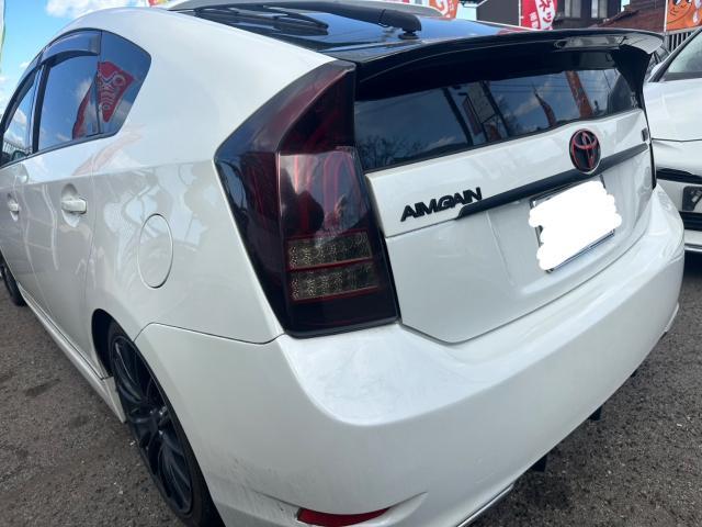 トヨタ　30プリウス　テールライト交換　ZVW30【岡山県岡山市　東区・中区・北区・赤磐市・瀬戸内市で持込でのタイヤ交換・ドライブレコーダー・ナビ等のパーツ取付・カスタムの事ならエヌアンドエスオートへお任せ】下さい！】