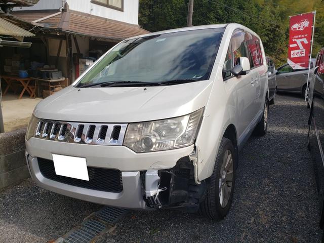 デリカD5 シャモニー 新車外し リアバンパー フロントバンパー デリカD5 シャモニー 新車外し リアバンパー フロントバンパー