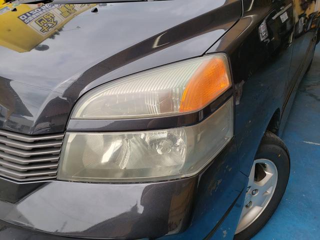 トヨタ　ヴォクシー　ヘッドライト　磨き　：広島市　廿日市市　佐伯区　くもり　見えずらい　修理なら株式会社アイズブレイン　イノテック広島テクニカルセンター