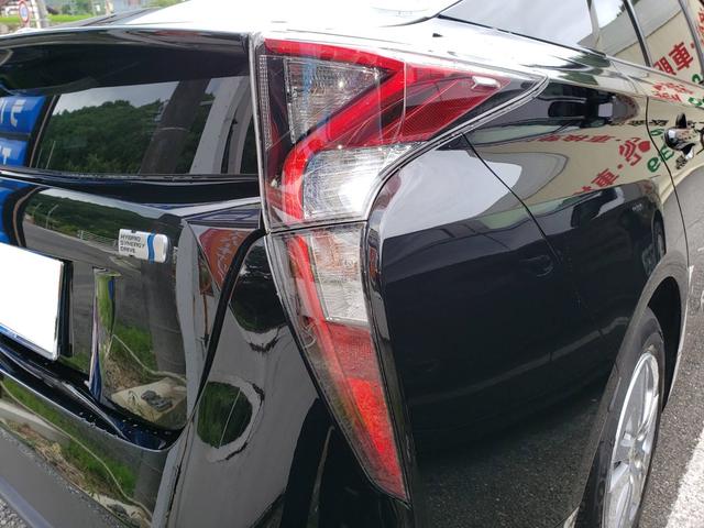 トヨタ　プリウス　リヤバンパー　板金　塗装　テールランプ　交換　：広島市　廿日市市　佐伯区　修繕　修復　修理なら株式会社アイズブレイン　イノテック広島テクニカルセンター