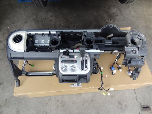 ブログNo.33　平成２３年式　スズキ　アルトラパン　HE22S　エアコン効かない　ガス漏れ　エバポレーター交換　広島　廿日市　新車登録９年超え保証対象外