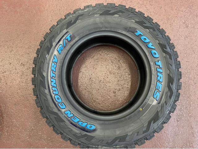 ハイラックス Z GRスポーツ タイヤ交換 TOYO TIRES オープン ハイラックス Z GRスポーツ タイヤ交換 TOYO TIRES オープン