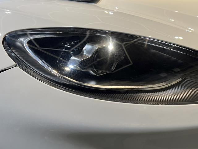 ヘッドライトリペアｂｅｆｏｒｅ岡山ＢＭＷ　岡山ベンツ　岡山Ａｕｄｉ　岡山ポルシェ