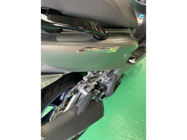 ヤマハ　SG52J マジェスティSのエンジンオイル交換作業です。