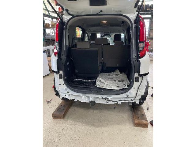 トヨタ　シエンタ　キズ・へこみ直し