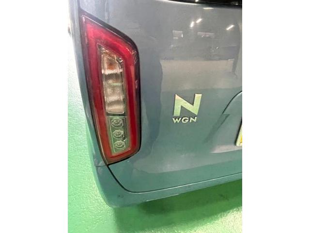 ホンダ　Ｎ－ＷＧＮ　タイヤ脱着