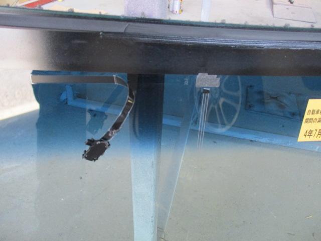 Ｎ－ＢＯＸ　フロントガラス交換　平成２５年式　ＤＢＡ－ＪＦ１　岡山県　勝田郡勝央町　奈義町　湯郷　美作市　津山市