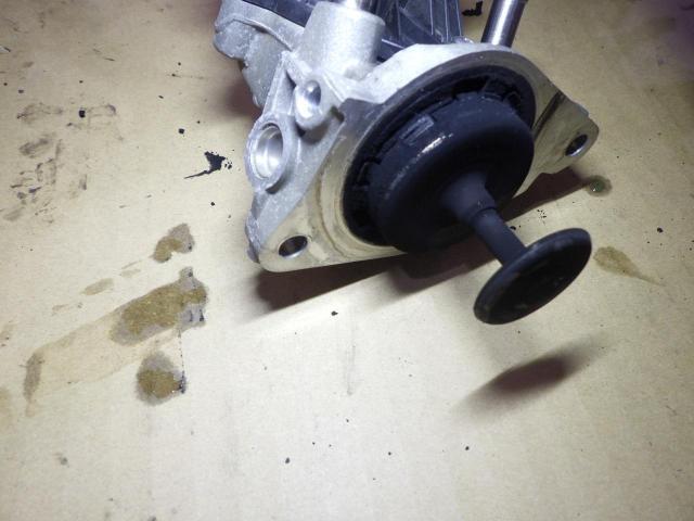 ＭＩＮＩ　吸排気系修理・整備 XD-20F ディーゼル EGR交換　EGRクーラー　平成28年式　岡山　　勝央町　美作市　津山市