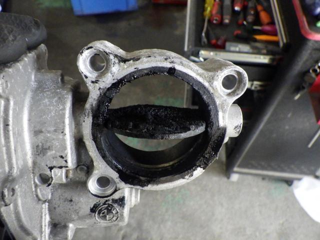 ＭＩＮＩ　吸排気系修理・整備 XD-20F ディーゼル EGR交換　EGRクーラー　平成28年式　岡山　　勝央町　美作市　津山市