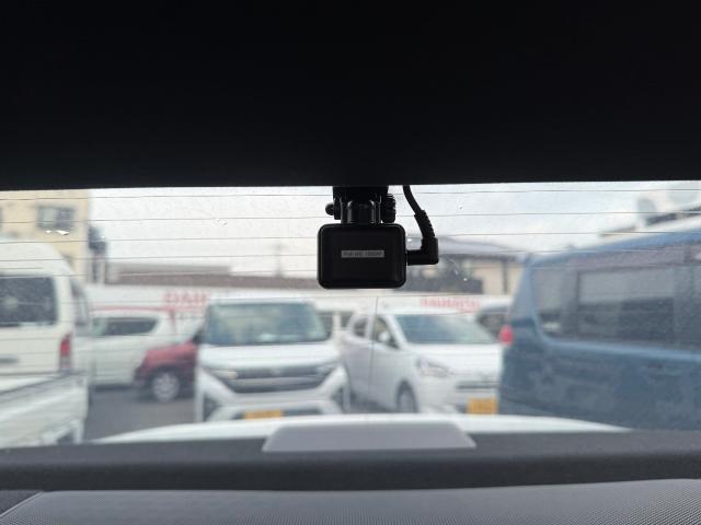 レクサス　ＩＳ　ドラレコ前後取付