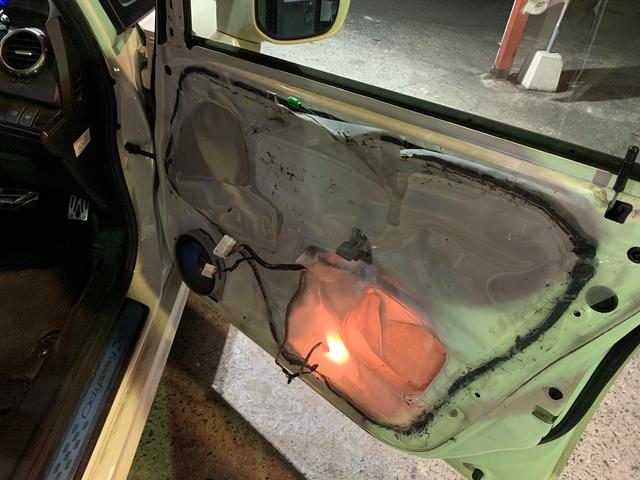 ホンダ　オデッセイ　窓修理【山口県　宇部市で持込でのパーツ取付・タイヤ交換・オイル交換と言えばＵｐ　Ｓｔｙｌｅーアップスタイル　へお任せください！！】