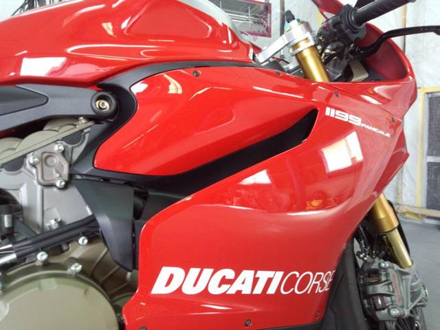 バイクコーティング　クォーツガラスコーティング　クォーツレインダンス　[広島県 広島市 佐伯区 廿日市 で 事故 修理 板金 塗装 ならココノアへ]