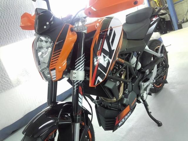 バイクコーティング　クォーツガラスコーティング　クォーツレインダンス　[広島県 広島市 佐伯区 廿日市 で 事故 修理 板金 塗装 ならココノアへ]