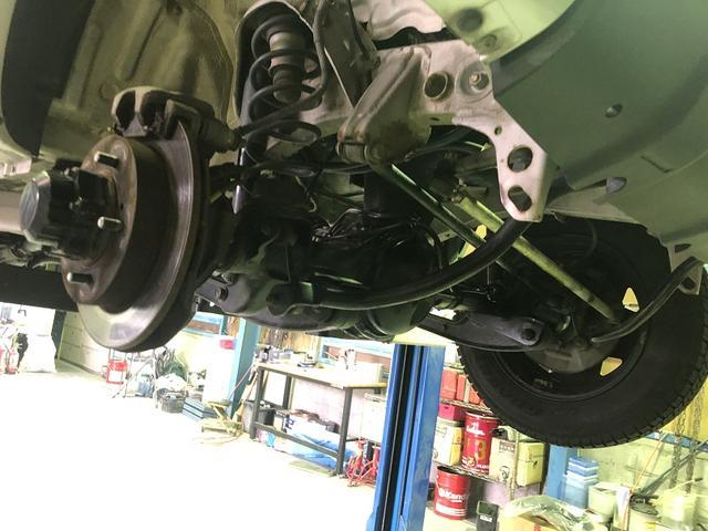 スズキ　ジムニー ＪＢ オイル漏れ修理 セルモーター交換 【広島県・広島市・佐伯区・廿日市で車検・整備・修理・鈑金・塗装・コーティング・カーフィルム・シート張替・ルーフ張替・ルームクリーニングならココノアへ】