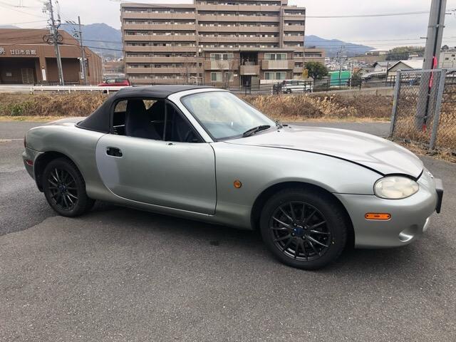 マツダ　ロードスター　NB　凹み　傷　板金　塗　装修理　【広島県　 広島市　 佐伯区 　廿日市　で　修理　板金　塗装　ならココノアへ】