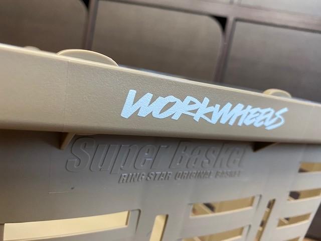 ＷＯＲＫ製スーパーバスケット！！再入荷！！【山口県　周南市　タイヤ・ホイール・ナビ・ドライブレコーダー等のパーツ取付・販売をしております！愛車のカスタムや修理等も大歓迎受付中！お気軽に　エスエスクルー　へお問合わせ下さい！】