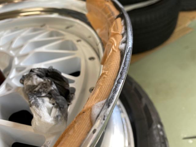 ホイール　リム修理！【山口県　周南市　タイヤ・ホイール・ナビ・ドライブレコーダー等のパーツ取付・販売をしております！愛車のカスタムや修理等も大歓迎受付中！お気軽に　エスエスクルー　へお問合わせ下さい！】