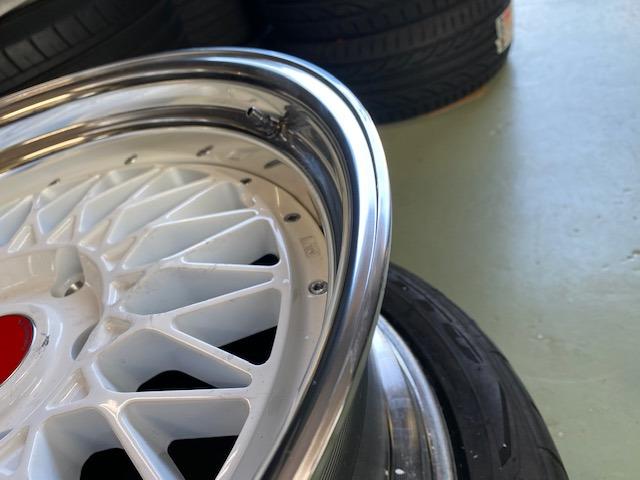 ホイール　リム修理！【山口県　周南市　タイヤ・ホイール・ナビ・ドライブレコーダー等のパーツ取付・販売をしております！愛車のカスタムや修理等も大歓迎受付中！お気軽に　エスエスクルー　へお問合わせ下さい！】