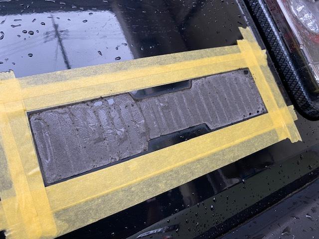 スズキ　ハスラー　エンブレム　交換【山口県　周南市　タイヤ・ホイール・ナビ・ドライブレコーダー等のパーツ取付・販売をしております！愛車のカスタムや修理等も大歓迎受付中！お気軽に　エスエスクルー　へお問合わせ下さい！】