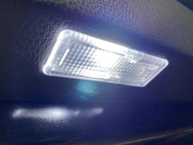 ＭＩＮＩ Ｒ５６ＪＣＷ　ミラーカバー　取付・・・着々と！！【山口県　周南市　タイヤ・ホイール・ナビ・ドライブレコーダー等のパーツ取付・販売をしております！愛車のカスタムや修理等も大歓迎受付中！お気軽に　エスエスクルー　へお問合わせ下さい！】