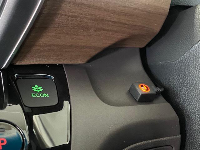 ホンダ　フリードプラスハイブリッド　ナビ　取付！！【山口県　周南市　タイヤ・ホイール・ナビ・ドライブレコーダー等のパーツ取付・販売をしております！愛車のカスタムや修理等も大歓迎受付中！お気軽に　エスエスクルー　へお問合わせ下さい！】