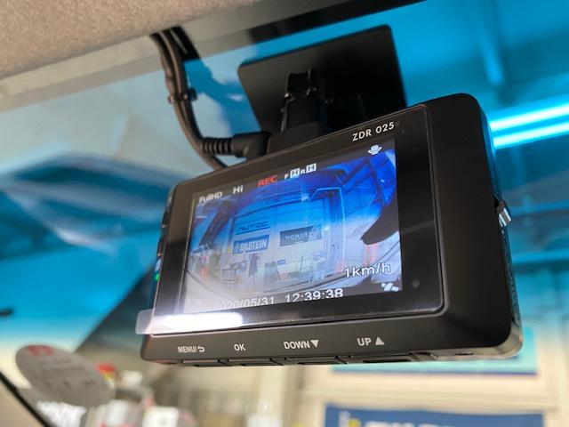 ホンダ　フリードプラスハイブリッド　ナビ　取付！！【山口県　周南市　タイヤ・ホイール・ナビ・ドライブレコーダー等のパーツ取付・販売をしております！愛車のカスタムや修理等も大歓迎受付中！お気軽に　エスエスクルー　へお問合わせ下さい！】