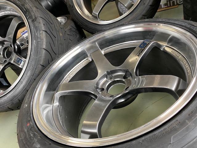 ホンダ　オデッセイ　タイヤ交換！！【山口県　周南市　タイヤ・ホイール・ナビ・ドライブレコーダー等のパーツ取付・販売をしております！愛車のカスタムや修理等も大歓迎受付中！お気軽に　エスエスクルー　へお問合わせ下さい！】