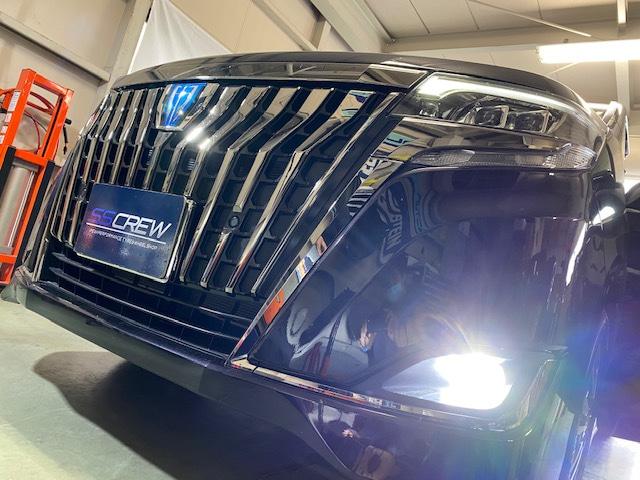 トヨタ　エスクァイア　フォグ2カラー　取付【山口県　周南市　タイヤ・ホイール・ナビ・ドライブレコーダー等のパーツ取付・販売をしております！愛車のカスタムや修理等も大歓迎受付中！お気軽に　エスエスクルー　へお問合わせ下さい！】